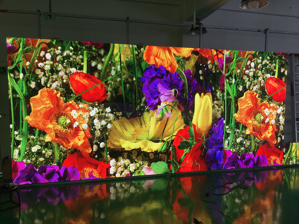 P3.91 Outdoor LED Screen,500x500mm, 3.5x4m